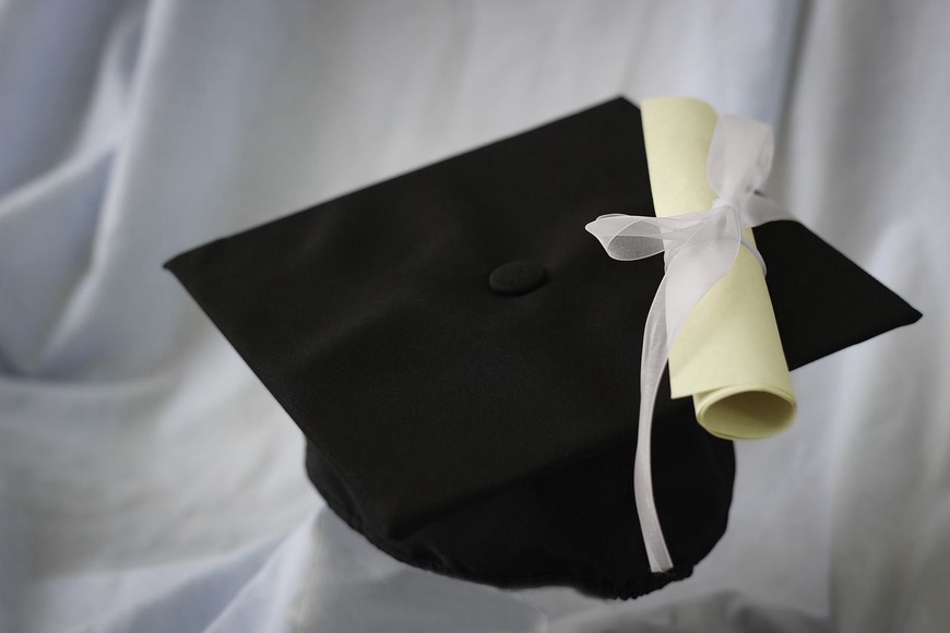 Le paradoxe des "diplômés-chômeurs"