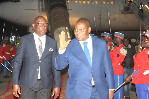 RCA : Le Président Touadéra de retour à Bangui après le Sommet mondial de Gavi à Bruxelles RCA : Le Président Touadéra de retour à Bangui après le Sommet mondial de Gavi à Bruxelles