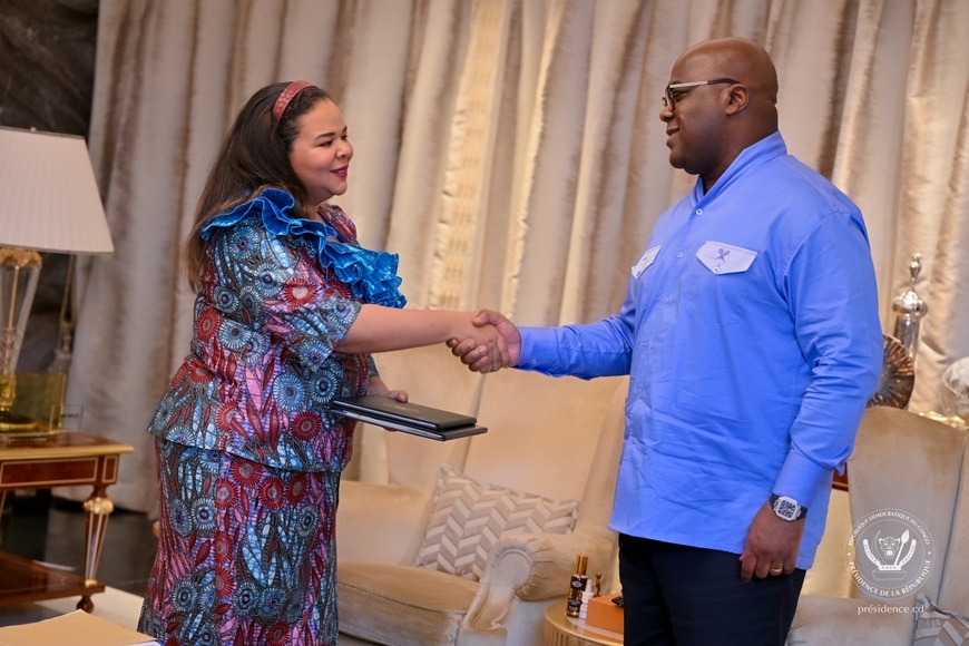 RDC : le président de la République a reçu l’original de l’Accord de paix signé à Washington RDC : le président de la République a reçu l’original de l’Accord de paix signé à Washington