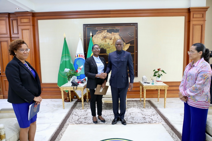 Gabon : le chef de l’Etat s’entretient avec l’ambassadeur des Etats-Unis