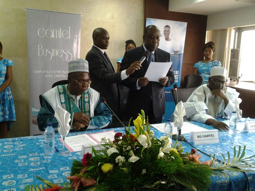 David Nkoto Emane:"pour l’économie numérique dont il est question dans les instructions de la très haute hiérarchie, Camtel a voulu jouer sa partition à fond". David Nkoto Emane:"pour l’économie numérique dont il est question dans les instructions de la très haute hiérarchie, Camtel a voulu jouer sa partition à fond".