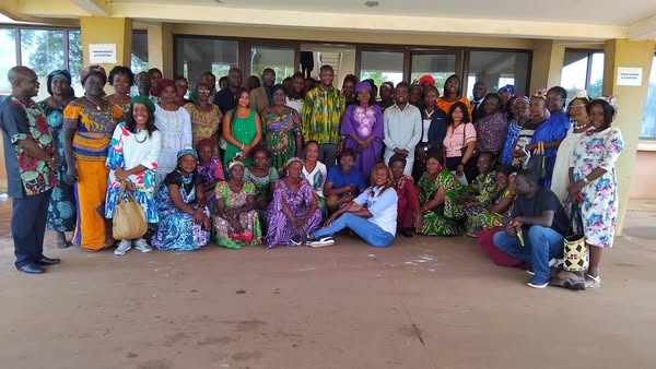 Centrafrique : Le Ministre Ngate-Robard et la FAFECA soutiennent les entrepreneures pour la FOTRAC 2025 Centrafrique : Le Ministre Ngate-Robard et la FAFECA soutiennent les entrepreneures pour la FOTRAC 2025