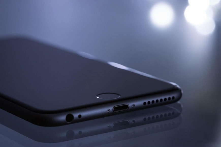 Tchad : quand les téléphones fragilisent les couples tchadiens