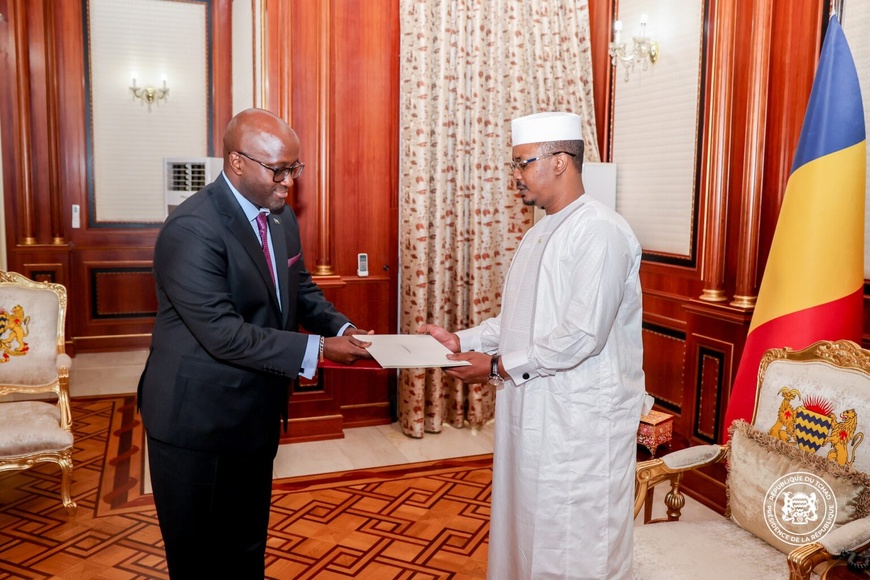 Tchad-Rwanda : un message du président Kagamé remis au chef de l’Etat Tchad-Rwanda : un message du président Kagamé remis au chef de l’Etat