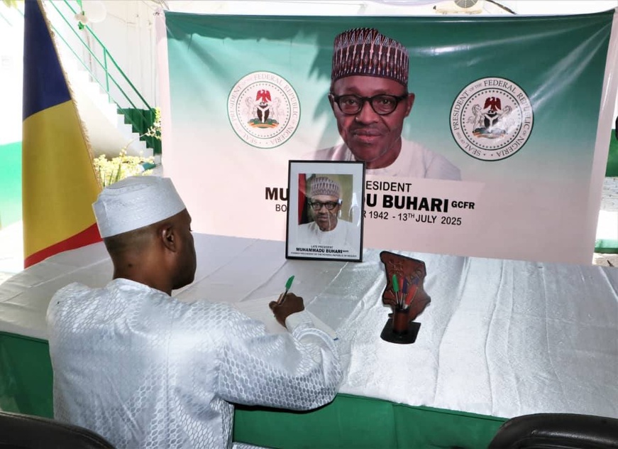 Nigéria : le chef de la diplomatie tchadienne rend hommage à l'ancien président Buhari Nigéria : le chef de la diplomatie tchadienne rend hommage à l'ancien président Buhari