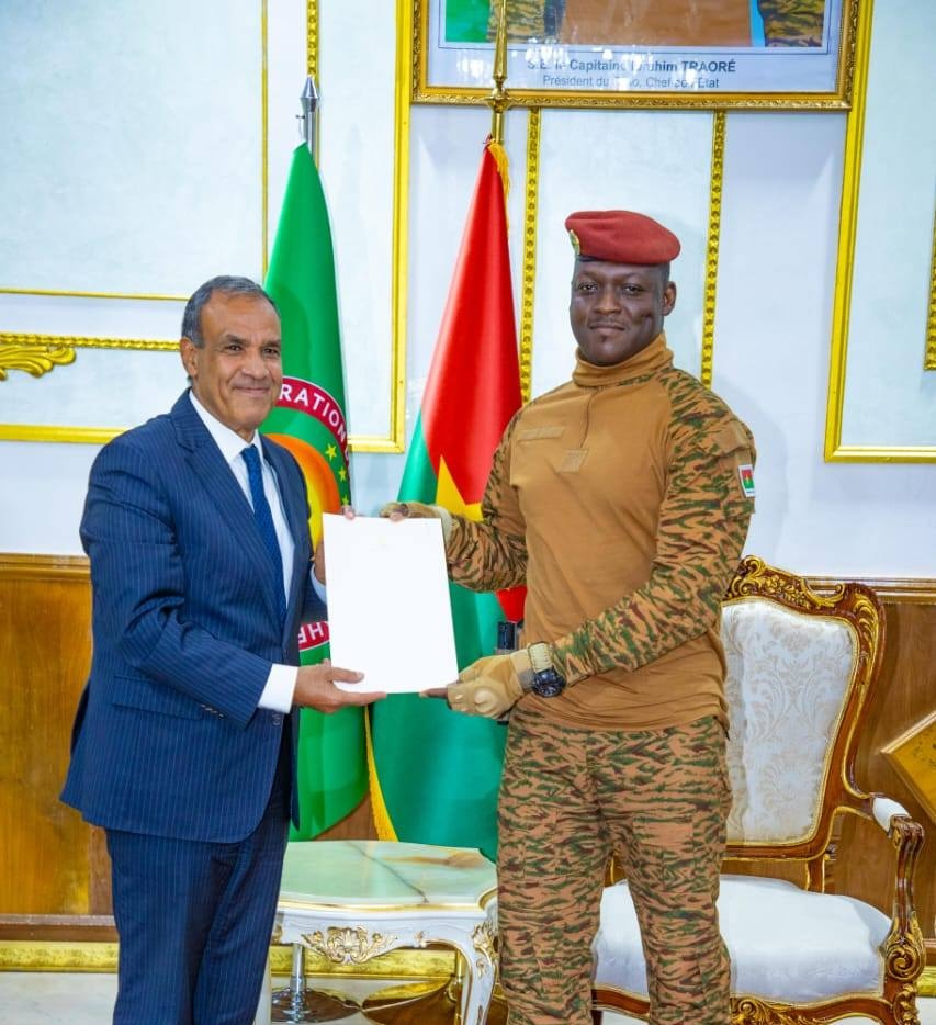 Envoyé spécial d'Al-Sissi : "L’Égypte est prête à renforcer toutes sortes de coopération avec le Burkina Faso" Envoyé spécial d'Al-Sissi : "L’Égypte est prête à renforcer toutes sortes de coopération avec le Burkina Faso"