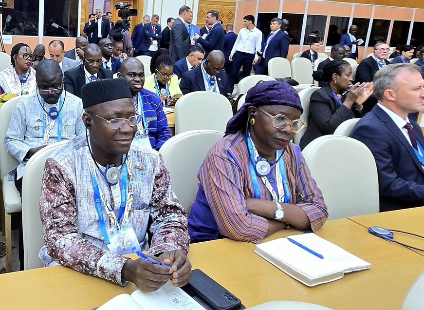 3ème Conférence des Nations-Unies sur les PDSL : l'AES présente en tant qu'espace d'opportunités 3ème Conférence des Nations-Unies sur les PDSL : l'AES présente en tant qu'espace d'opportunités