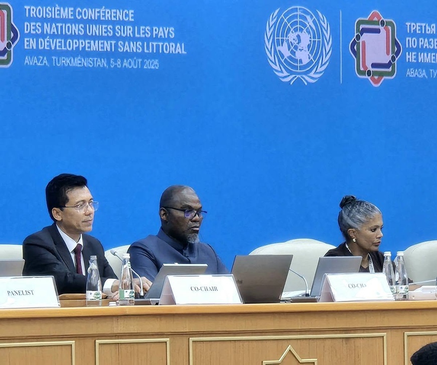 Burkina : conférence sur les PDSL, le pays présente son modèle de restructuration économique Burkina : conférence sur les PDSL, le pays présente son modèle de restructuration économique