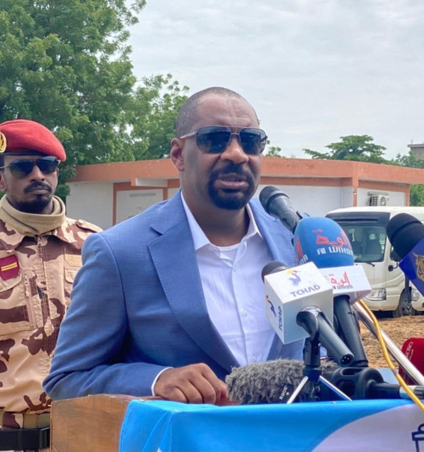 Tchad :  le Bureau Central National d’Interpol remet 125 véhicules volés aux autorités soudanaises Tchad :  le Bureau Central National d’Interpol remet 125 véhicules volés aux autorités soudanaises