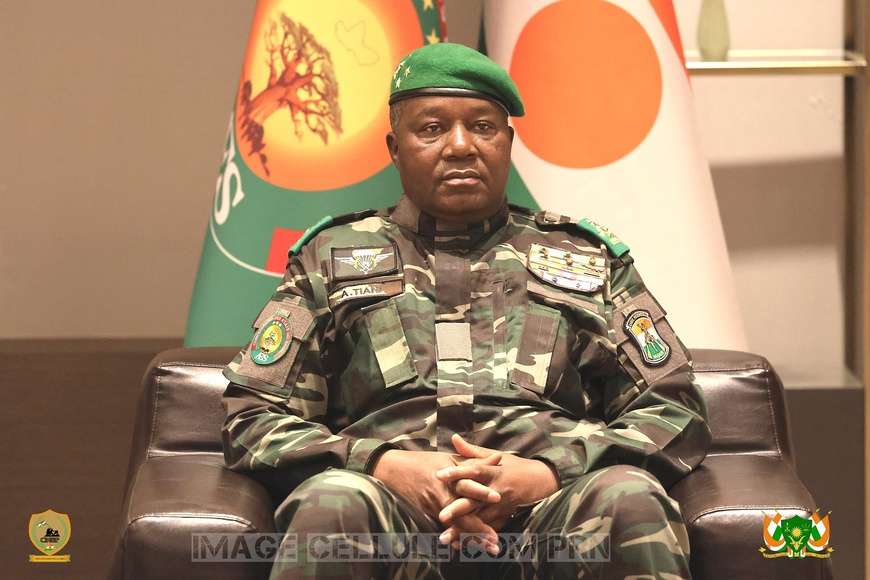 Niger : Suspension de l’exportation de pierres précieuses et météorites Niger : Suspension de l’exportation de pierres précieuses et météorites