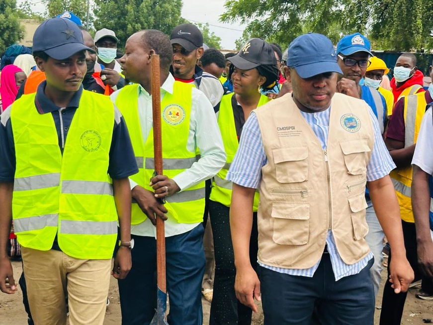 Tchad : Plusieurs associations des jeunes ont nettoyé l'ancien cimetière d'Amriguébé