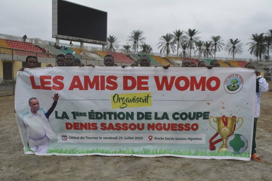 L'affichant annonçant le tournoi L'affichant annonçant le tournoi