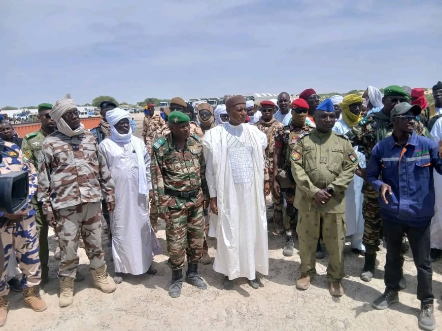 Tchad-Niger : coopération transfrontalière entre les autorités du Kanem et de Diffa Tchad-Niger : coopération transfrontalière entre les autorités du Kanem et de Diffa