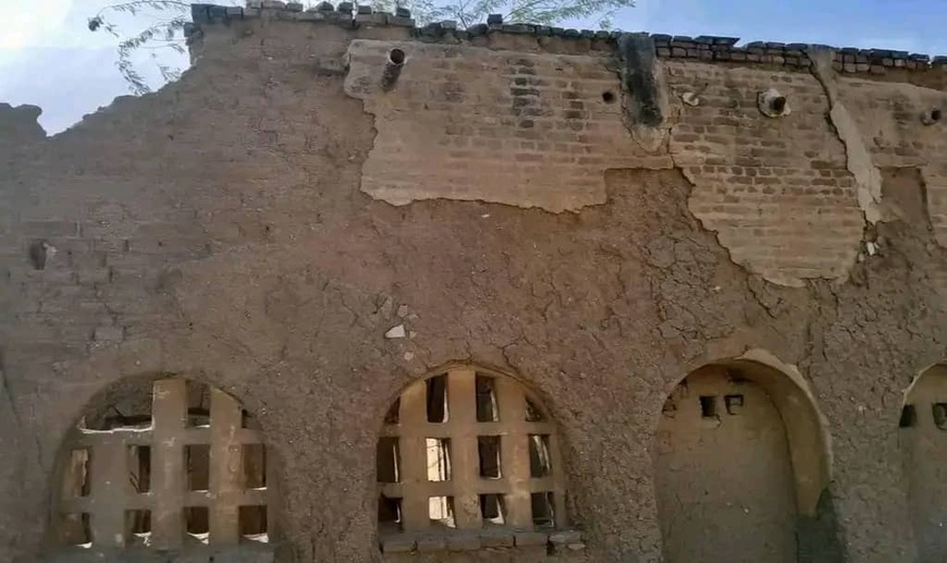 Tchad : les députés du Ouaddaaï visitent les ruines du musée d'Abéché et exigent sa réhabilitation Tchad : les députés du Ouaddaaï visitent les ruines du musée d'Abéché et exigent sa réhabilitation