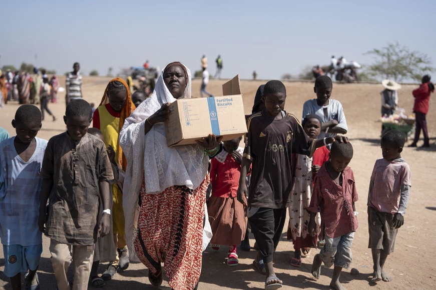 © WFP/Hugh Rutherford Des familles arrivent au Soudan du Sud après avoir fui le conflit au Soudan © WFP/Hugh Rutherford Des familles arrivent au Soudan du Sud après avoir fui le conflit au Soudan