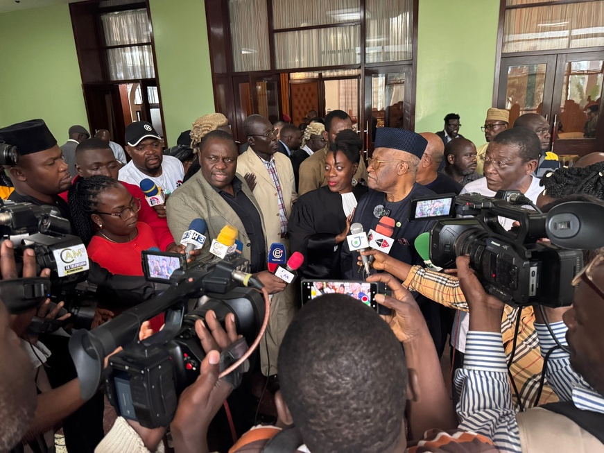 Présidentielle 2025 au Cameroun : La requête d'Akere Muna sur l'inéligibilité de Paul Biya rejetée Présidentielle 2025 au Cameroun : La requête d'Akere Muna sur l'inéligibilité de Paul Biya rejetée