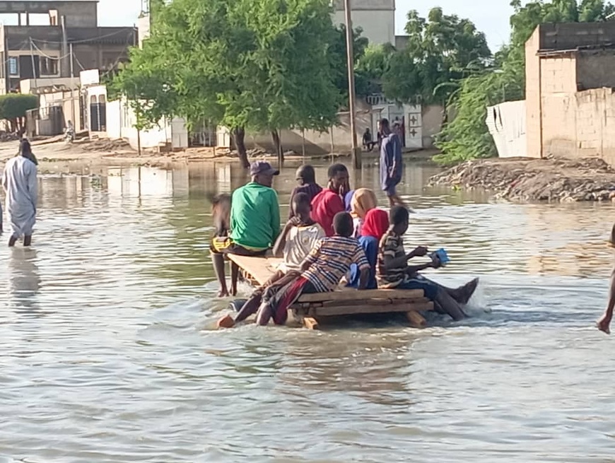 N’Djamena : Angabo paralysé par les eaux, les habitants réclament secours N’Djamena : Angabo paralysé par les eaux, les habitants réclament secours