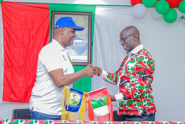 Tchad - Burundi : Le MPS et le CNDD-FDD signent une alliance stratégique Tchad - Burundi : Le MPS et le CNDD-FDD signent une alliance stratégique
