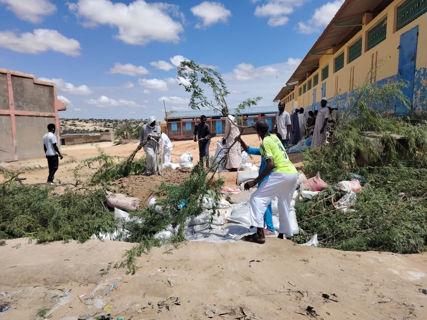 Pluie torrentielle à Mao : L’École Moto menacée par un Ravin Pluie torrentielle à Mao : L’École Moto menacée par un Ravin
