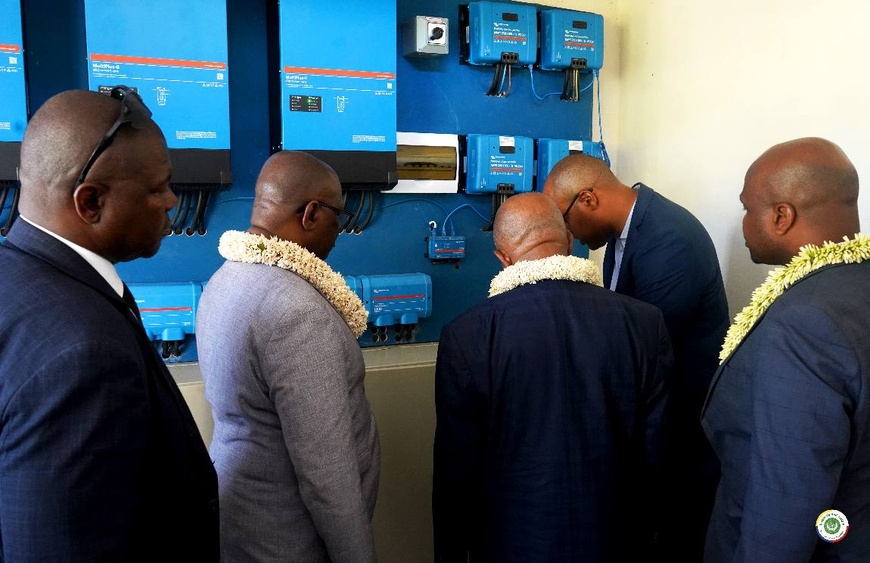 Union des Comores : inauguration de la chambre froide solaire de Niumachiwa