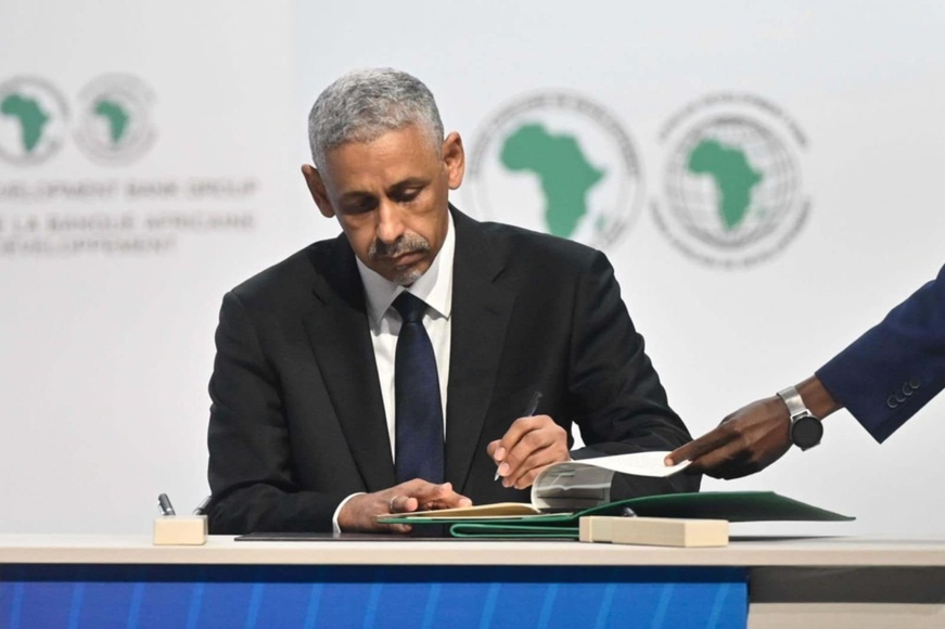 BAD : Sidi Ould Tah prend ses fonctions en tant que neuvième Président BAD : Sidi Ould Tah prend ses fonctions en tant que neuvième Président