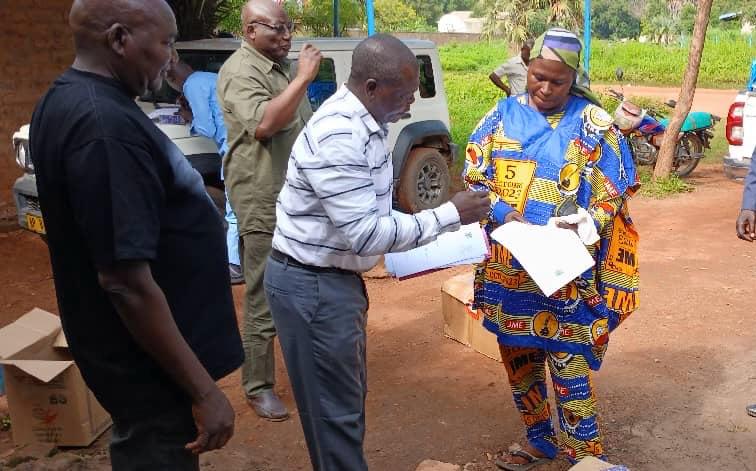 Tchad : dans la Tandjilé-Ouest, le ministère de l’Éducation renforce l’apprentissage dans les écoles primaires Tchad : dans la Tandjilé-Ouest, le ministère de l’Éducation renforce l’apprentissage dans les écoles primaires