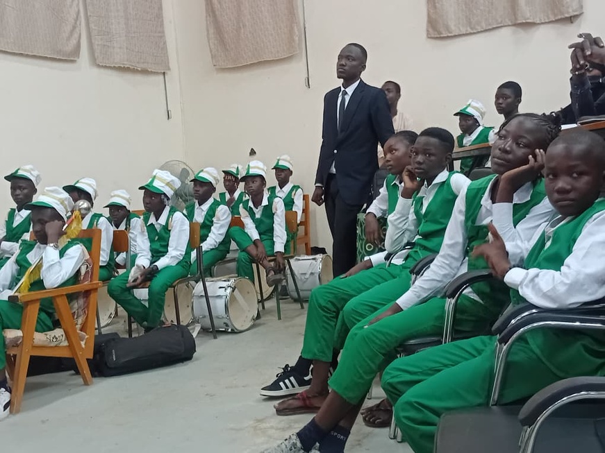 Tchad : germination de 1800 graines de paix Tchad : germination de 1800 graines de paix