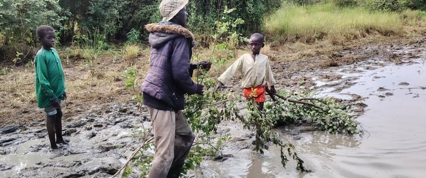 Tchad : La population de la sous-préfecture de Wamsaou se mobilise pour sauver ses routes Tchad : La population de la sous-préfecture de Wamsaou se mobilise pour sauver ses routes