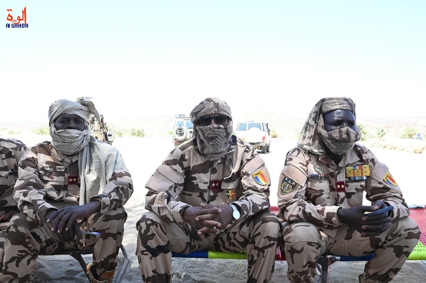 Tchad : le CEMGA restaure l’autorité de l’Etat par le dialogue Tchad : le CEMGA restaure l’autorité de l’Etat par le dialogue