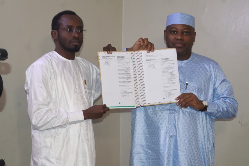 Tchad : signature d’un cadre de concertation et d’un arrêté conjoint entre la mairie centrale et les communes Tchad : signature d’un cadre de concertation et d’un arrêté conjoint entre la mairie centrale et les communes