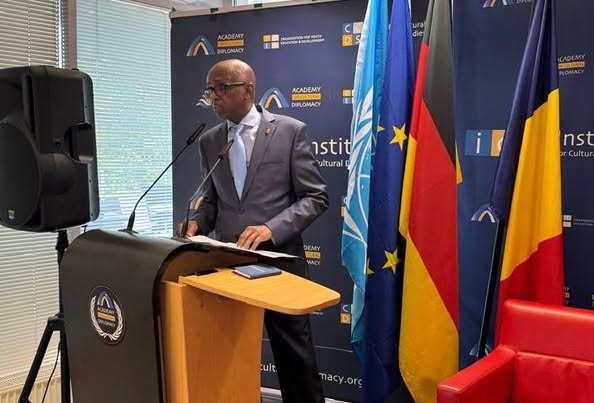 Tchad/Allemagne : L'Ambassadeur Abassalah promeut la culture comme levier de paix à Berlin Tchad/Allemagne : L'Ambassadeur Abassalah promeut la culture comme levier de paix à Berlin