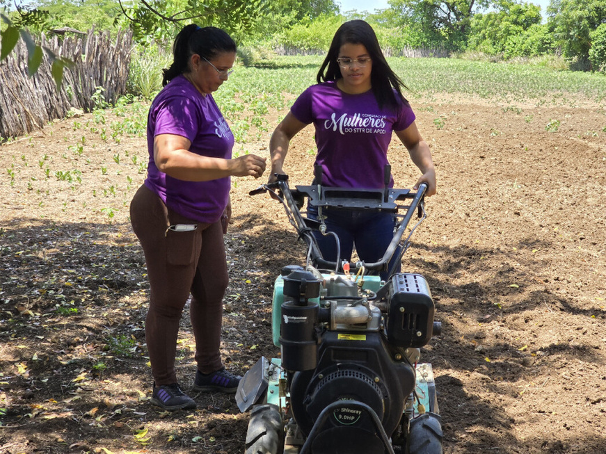 Local women attend an agricultural machinery training session organized by China in Apodi, Brazil. (Photo/Andre R. P) Local women attend an agricultural machinery training session organized by China in Apodi, Brazil. (Photo/Andre R. P)