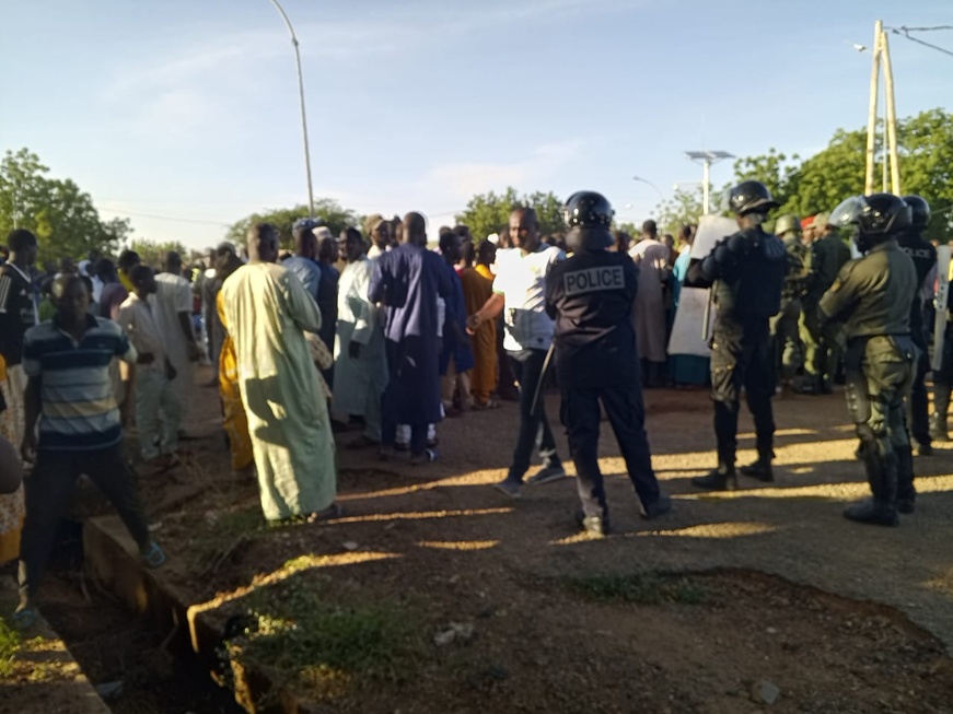 Images : Peter Kum Images : Peter Kum