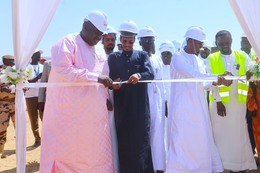 Tchad : Inauguration de la centrale photovoltaïque hybride d’Amdjarass, un pas décisif vers l’autonomie énergétique Tchad : Inauguration de la centrale photovoltaïque hybride d’Amdjarass, un pas décisif vers l’autonomie énergétique