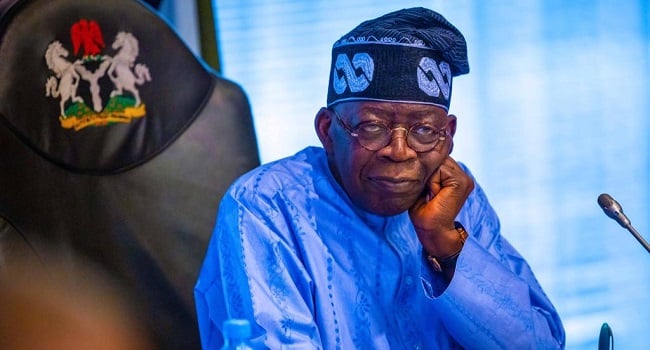 Nigeria : L'Armée dément catégoriquement une tentative de coup d'État contre le Président Tinubu Nigeria : L'Armée dément catégoriquement une tentative de coup d'État contre le Président Tinubu