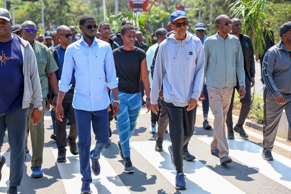 Sénégal - Rwanda : Le Président Faye participe à la "Car Free Day" à Kigali Sénégal - Rwanda : Le Président Faye participe à la "Car Free Day" à Kigali