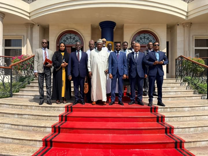 Tchad - Émirats Arabes Unis : Le secteur privé tchadien à Abou Dhabi pour mobiliser des fonds pour le PND "Tchad Connexion 2030" Tchad - Émirats Arabes Unis : Le secteur privé tchadien à Abou Dhabi pour mobiliser des fonds pour le PND "Tchad Connexion 2030"