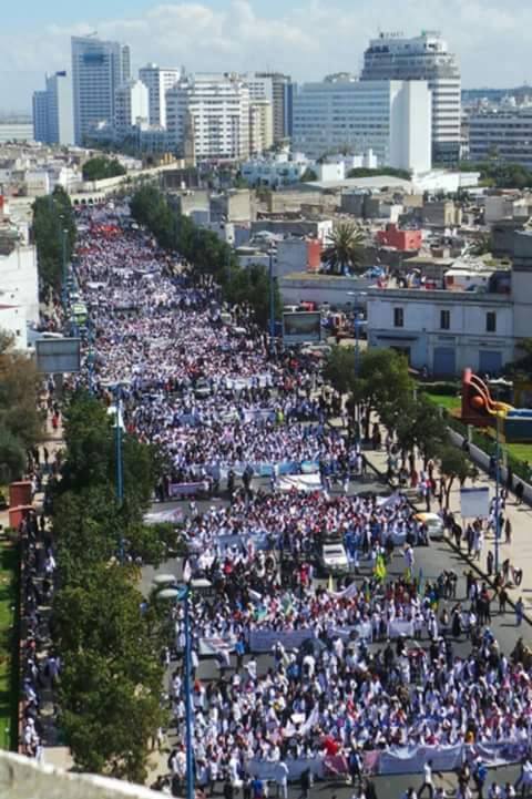 Marche des enseignants stagiaires le 20 mars 2016 Marche des enseignants stagiaires le 20 mars 2016