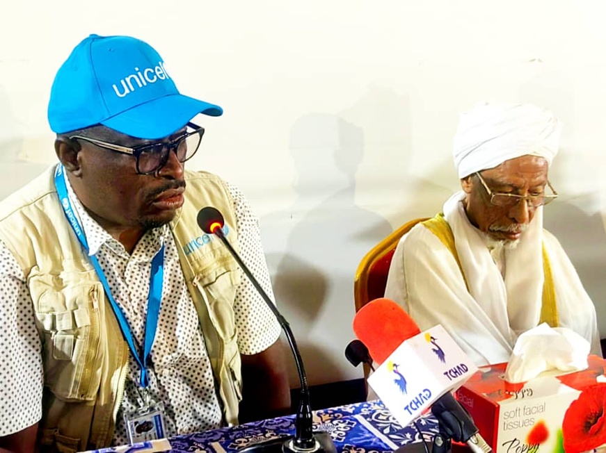 Tchad : sensibilisation des communautés à la lutte contre la poliomyélite Tchad : sensibilisation des communautés à la lutte contre la poliomyélite