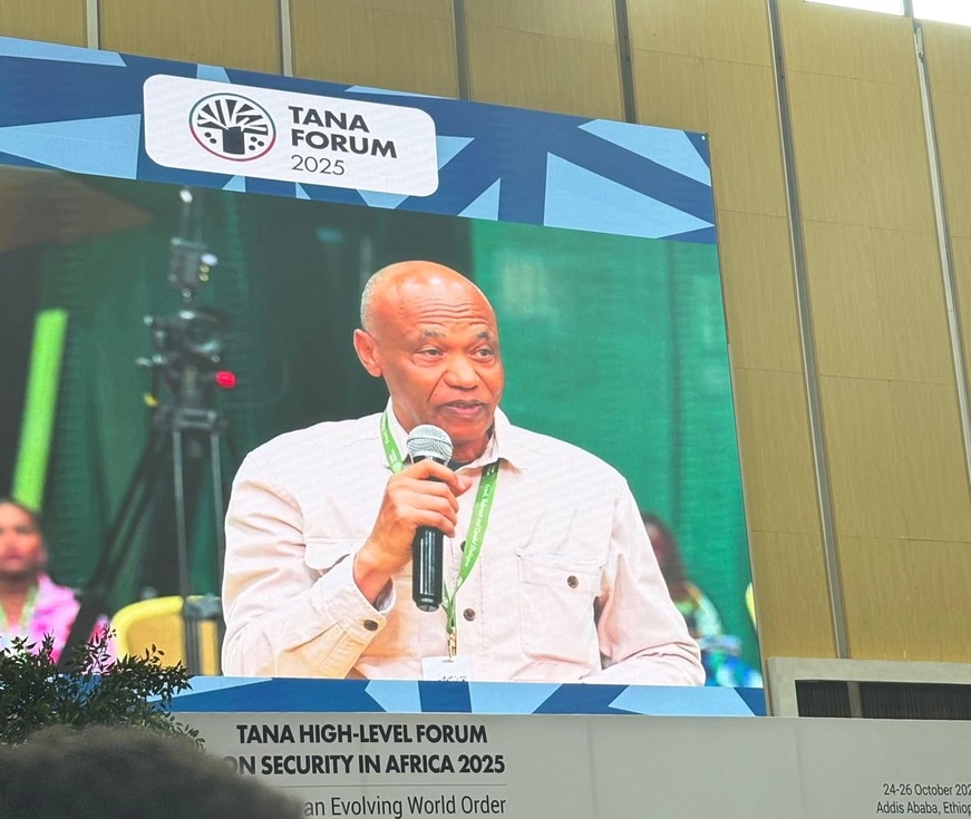 Dr Ahmat Yacoub Dabio, président du Centre d’Études pour le Développement et la Prévention de l’Extrémisme (CEDPE), intervenant au Forum de Tana sur la sécurité en Afrique. Dr Ahmat Yacoub Dabio, président du Centre d’Études pour le Développement et la Prévention de l’Extrémisme (CEDPE), intervenant au Forum de Tana sur la sécurité en Afrique.
