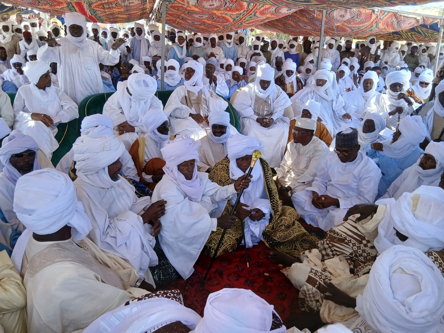 Tchad : installation officielle du nouveau Chef de Canton Yiria Kedellah à Nokou Tchad : installation officielle du nouveau Chef de Canton Yiria Kedellah à Nokou