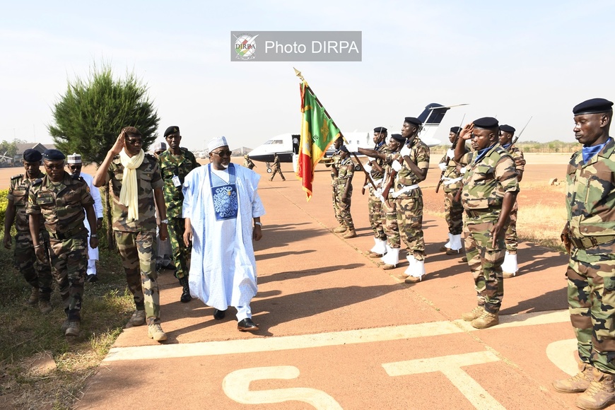 coopération militaire Mali-Nigeria : Un front commun contre les groupes armés terroristes dans le Sahel coopération militaire Mali-Nigeria : Un front commun contre les groupes armés terroristes dans le Sahel
