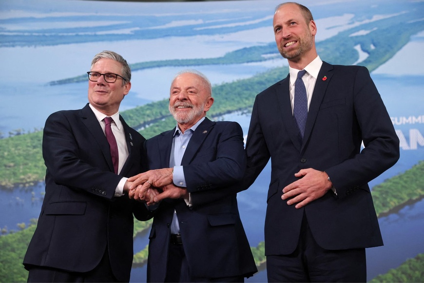 Keir Starmer avec Luiz Inácio Lula da Silva et le prince William en marge du sommet. Photo : Adriano Machado/Reuters Keir Starmer avec Luiz Inácio Lula da Silva et le prince William en marge du sommet. Photo : Adriano Machado/Reuters