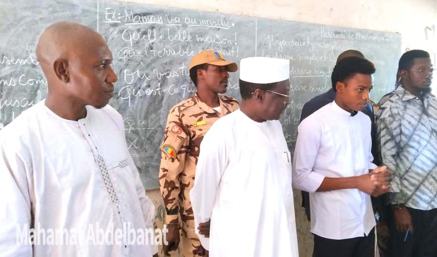 Tchad : visite surprise du général Ismat Issakha Acheikh dans les établissements scolaires d’Am-Timan