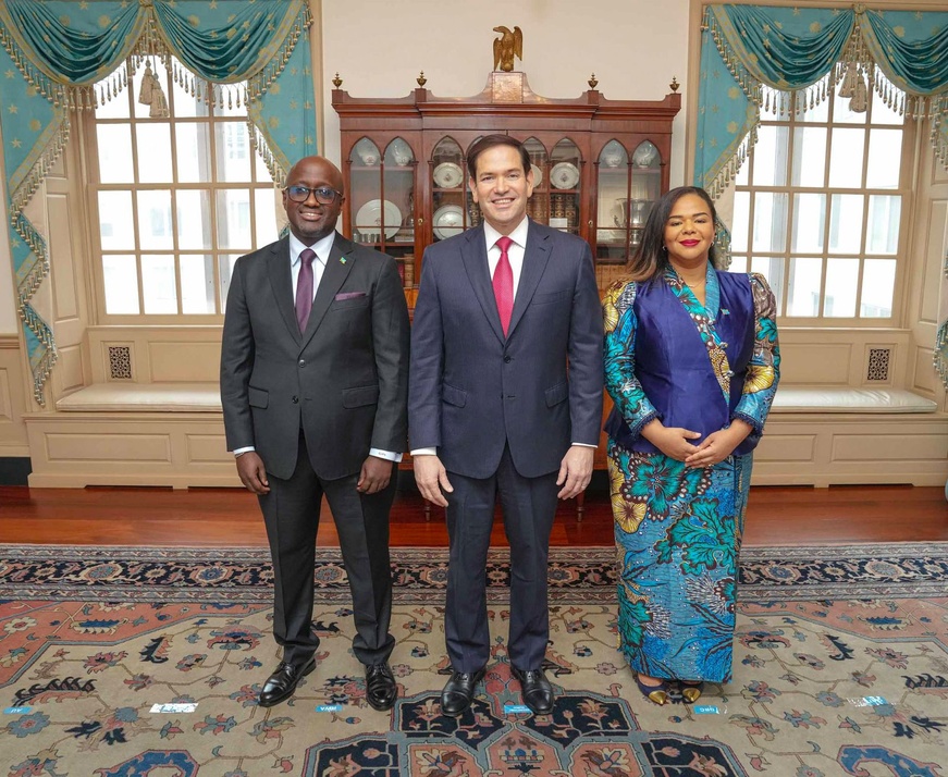 © FREDDIE EVERETT © FREDDIE EVERETT