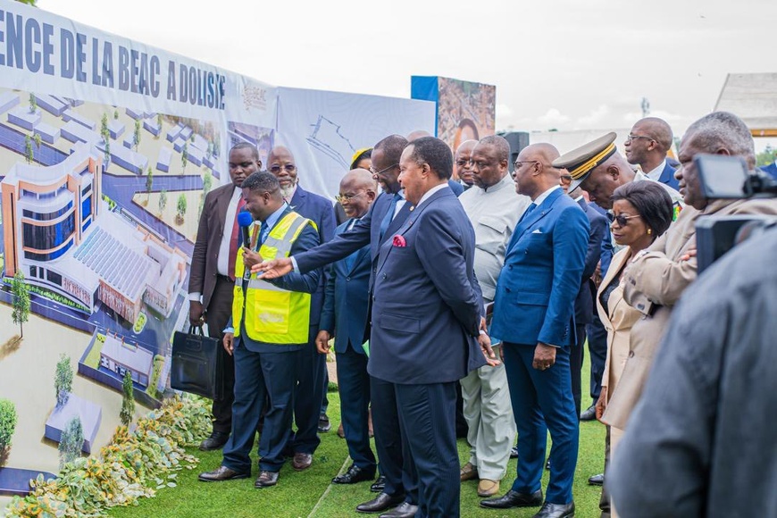 Congo : Le Président Denis Sassou lance la construction de la future agence de la BEAC à Dolisie Congo : Le Président Denis Sassou lance la construction de la future agence de la BEAC à Dolisie