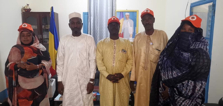 Tchad : au Ouaddaï, le préfet de Ouara échange avec le président provincial de l’UNDR Tchad : au Ouaddaï, le préfet de Ouara échange avec le président provincial de l’UNDR