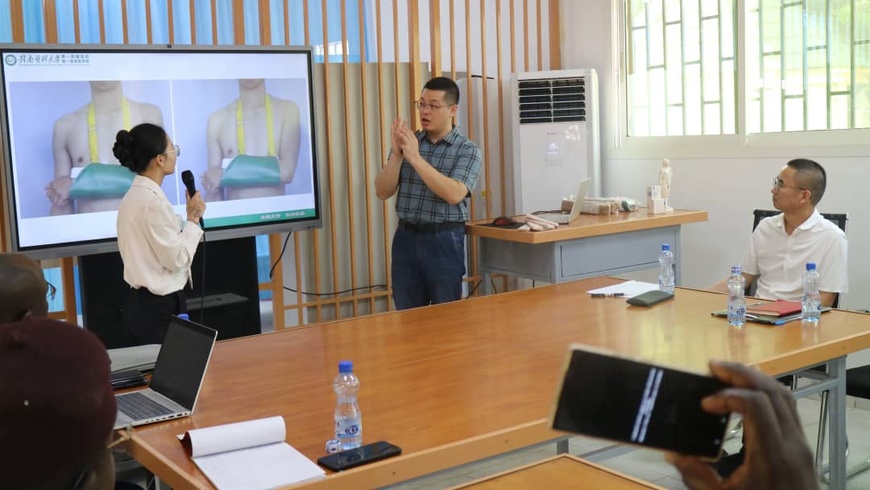 Tchad : un symposium pour rapprocher la médecine traditionnelle tchadienne et chinoise
