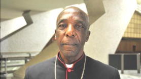 Opération sécuritaire dans le Pool au Congo : Mgr Louis Portella Mbuyu, un prélat à la solde du pasteur Ntumi Opération sécuritaire dans le Pool au Congo : Mgr Louis Portella Mbuyu, un prélat à la solde du pasteur Ntumi