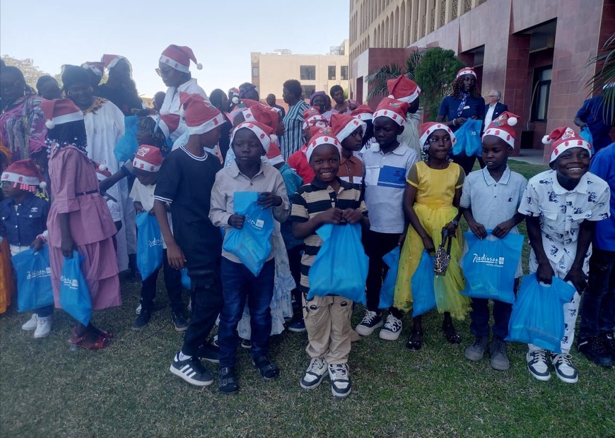 عيد ميلاد تضامني: راديسون بلو إنجمينا يحتفل مع مائة طفل عيد ميلاد تضامني: راديسون بلو إنجمينا يحتفل مع مائة طفل